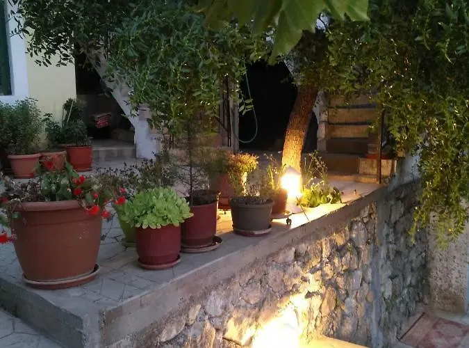 Christos House Kariá